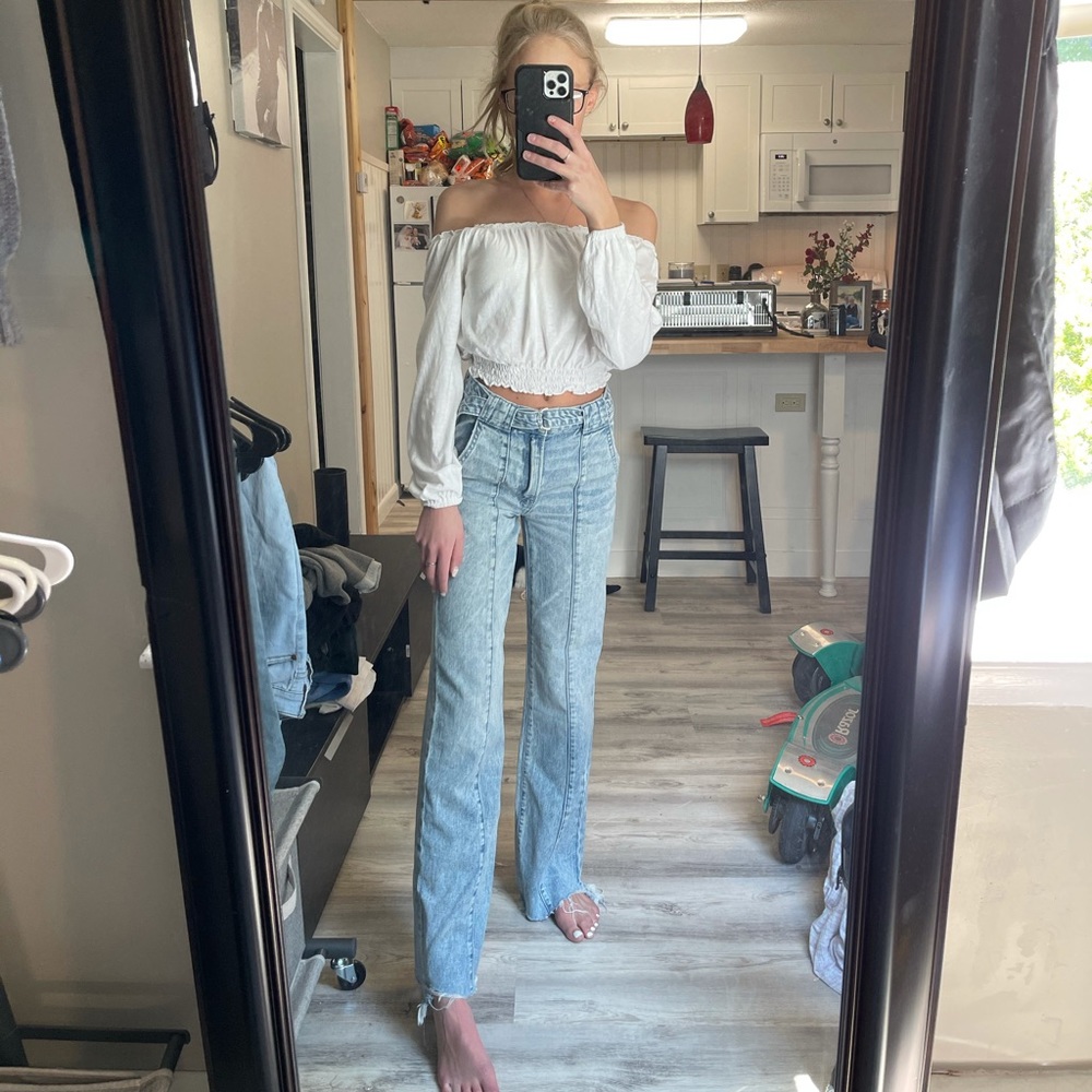 American Eagle Vintage Straight Leg Jeans